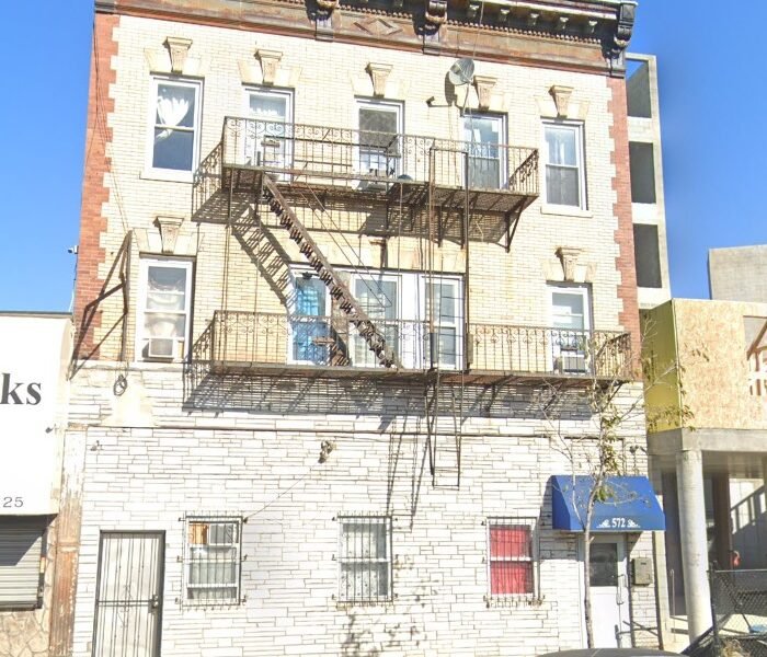 572 Springfield Avenue #202, Newark, Nueva Jersey, EE. UU.