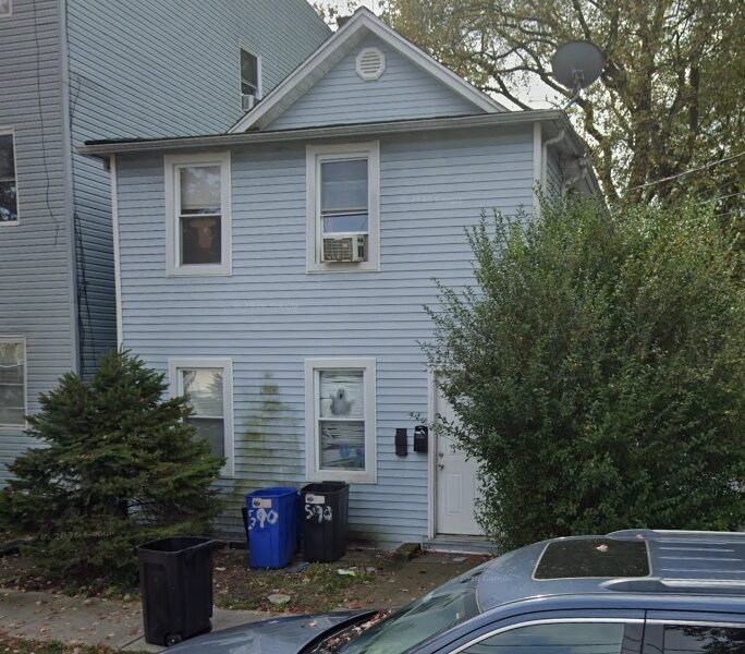 590 Christopher Street #2, Orange, Nueva Jersey, EE. UU.