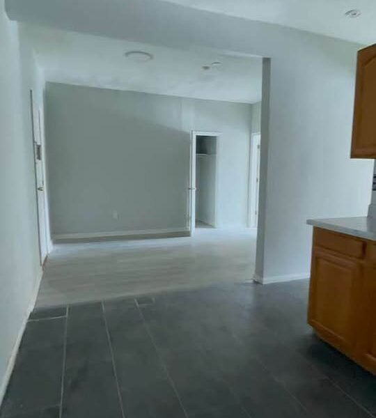 383 Clifton Ave #L5, Newark, Nueva Jersey, EE. UU.