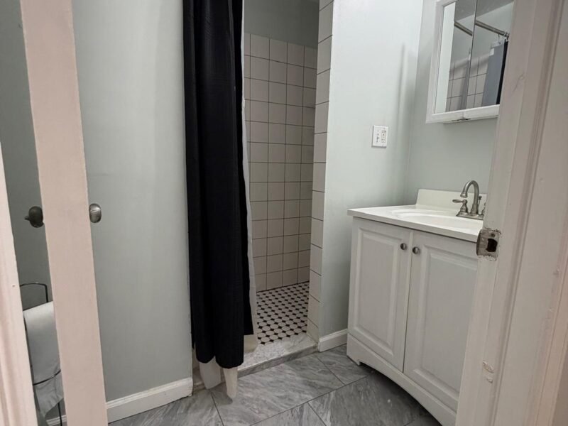 78 E 22nd St #3, Bayonne, Nueva Jersey, EE. UU.