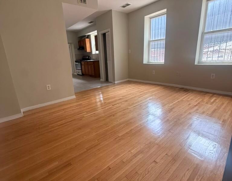 210 North 15th Street #4, East Orange, Nueva Jersey, EE. UU.