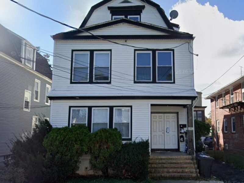 61 W Stratford Pl #1, Irvington, Nueva Jersey, EE. UU.