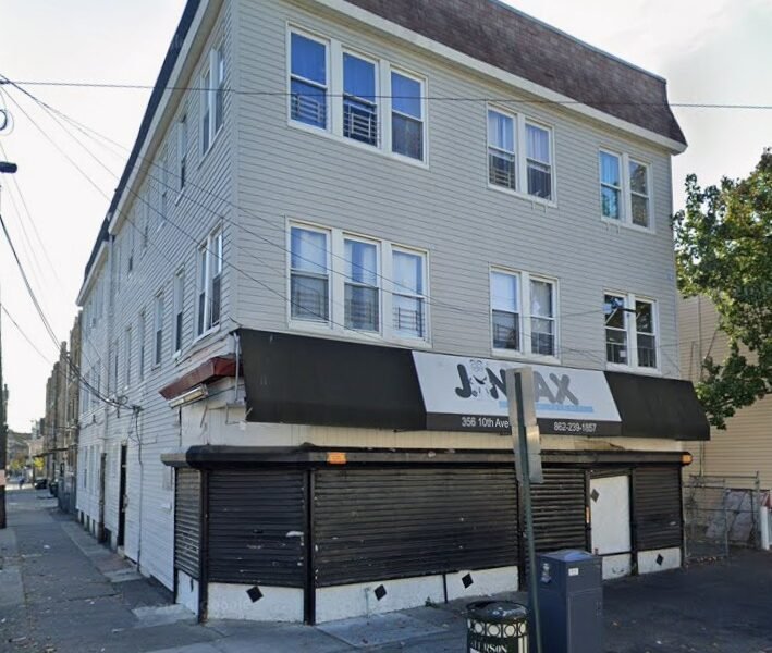 356 10th Ave #2, Paterson, Nueva Jersey, EE. UU.