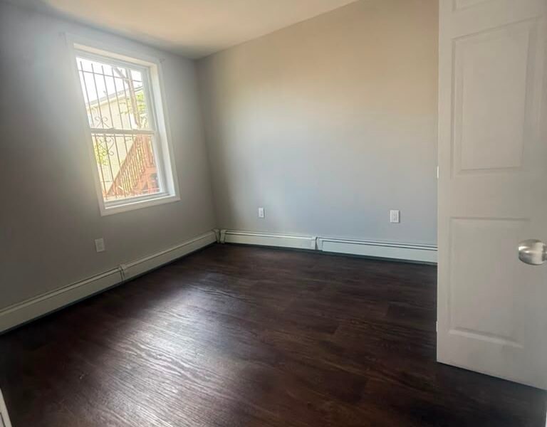 313 Court Street #1R, Elizabeth, Nueva Jersey, EE. UU.