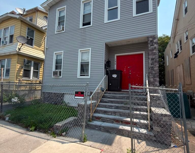 192 Columbia Ave #3, Irvington, Nueva Jersey, EE. UU.