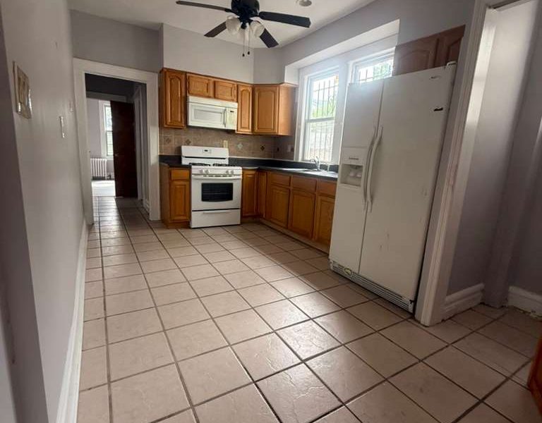 192 Isabella Avenue #1, Irvington, Nueva Jersey, EE. UU.