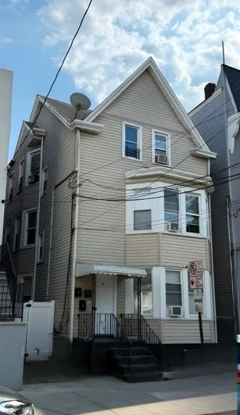 204 Governor Street #2, Paterson, Nueva Jersey, EE. UU.