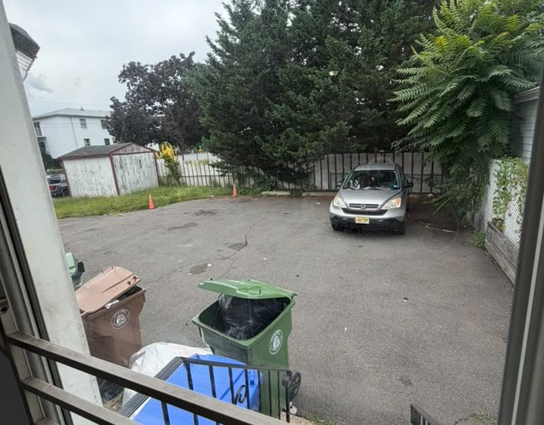 696 Worth Avenue #2R, Linden, Nueva Jersey, EE. UU.