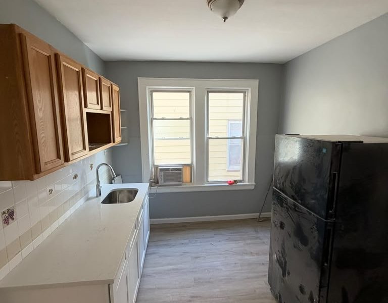 13 Leslie Place #1L, Irvington, Nueva Jersey, EE. UU.