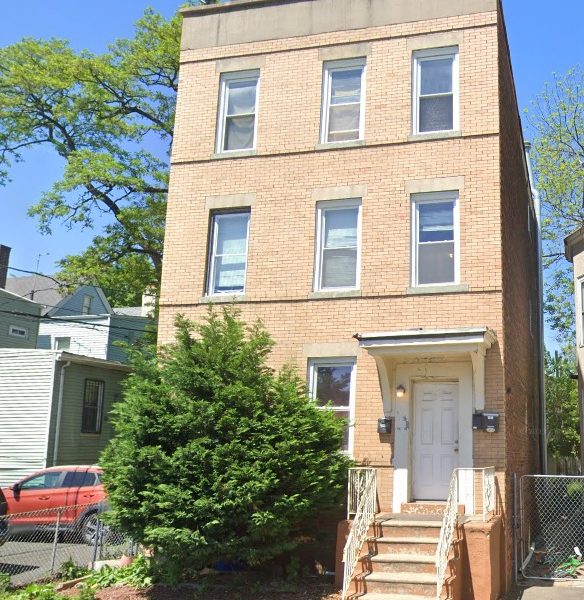 9 Ellington Street #2, East Orange, Nueva Jersey, EE. UU.