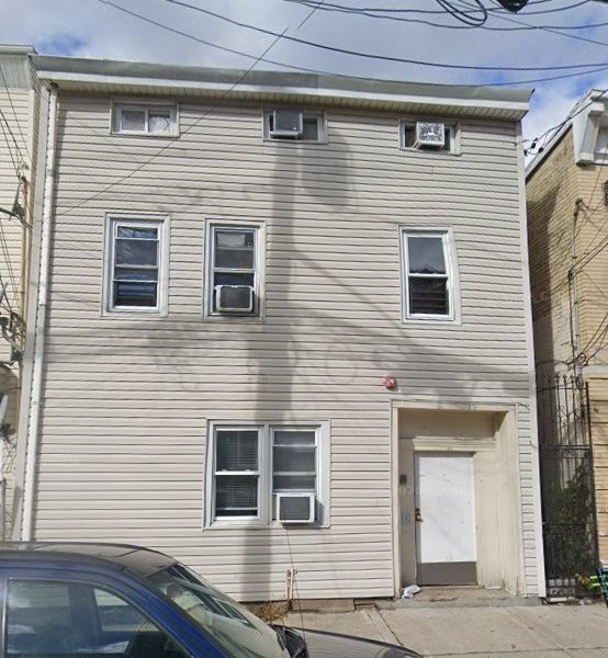 17 Elm Street #3, Paterson, Nueva Jersey, EE. UU.