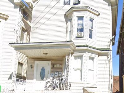 165 4th Avenue #3, Newark, Nueva Jersey, EE. UU.