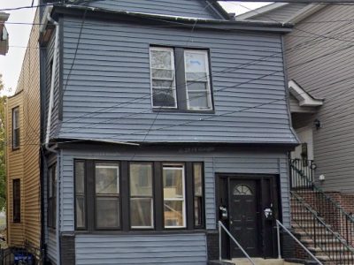 107 Wilkinson Avenue #2, Jersey City, Nueva Jersey, EE. UU.
