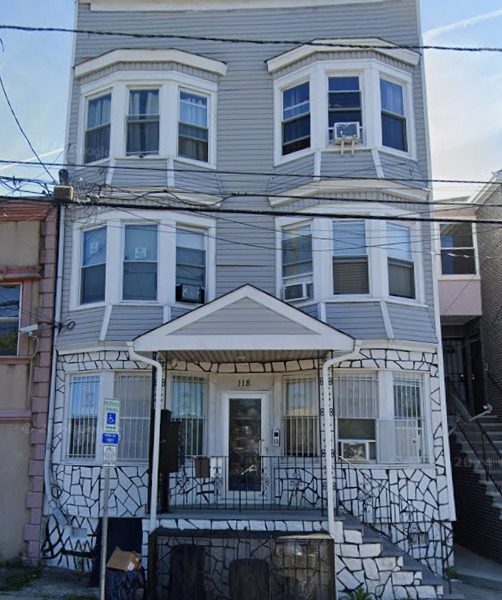 118 Badger Avenue #3R, Newark, Nueva Jersey, EE. UU.