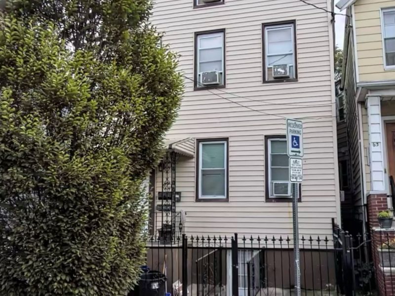 65 Highland Avenue #2+Attic, Newark, Nueva Jersey, EE. UU.